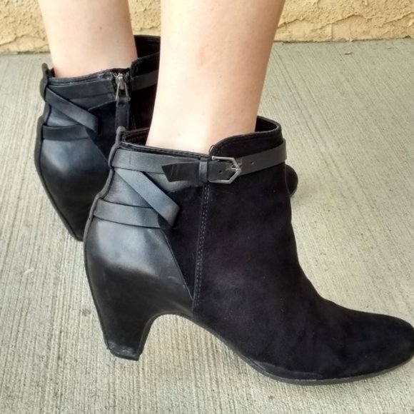 Sam Edelman Black Leather Heel Booties-Sz 8.5 - Picture 1 of 7
